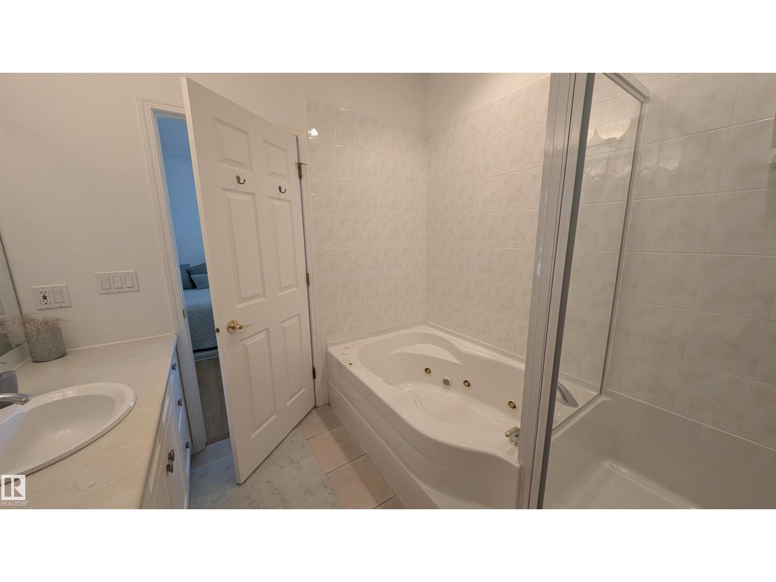 8 BUTTERWORTH PT NW - 9