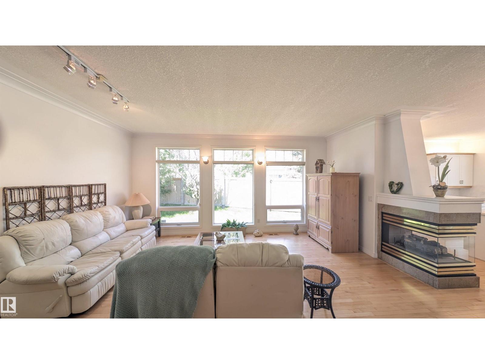 8 BUTTERWORTH PT NW - 14