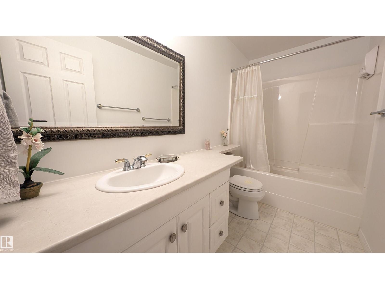8 BUTTERWORTH PT NW - 26