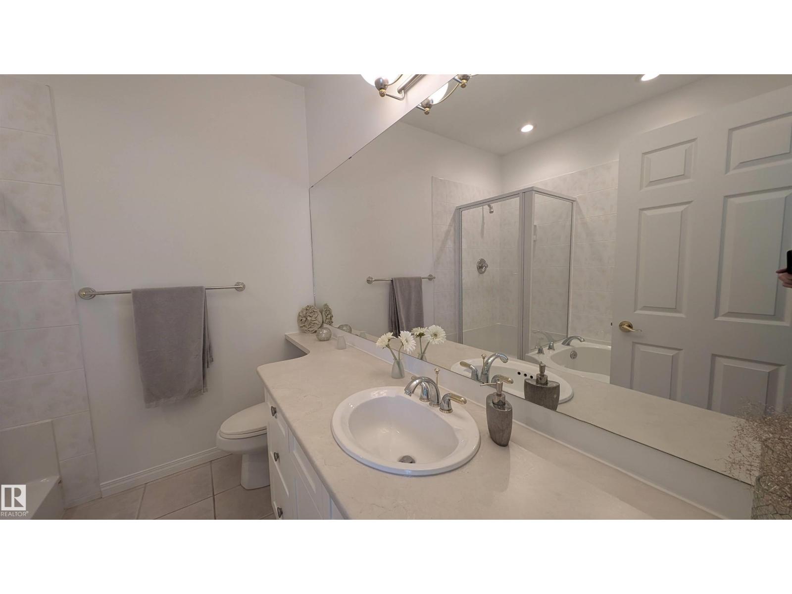 8 BUTTERWORTH PT NW - 8