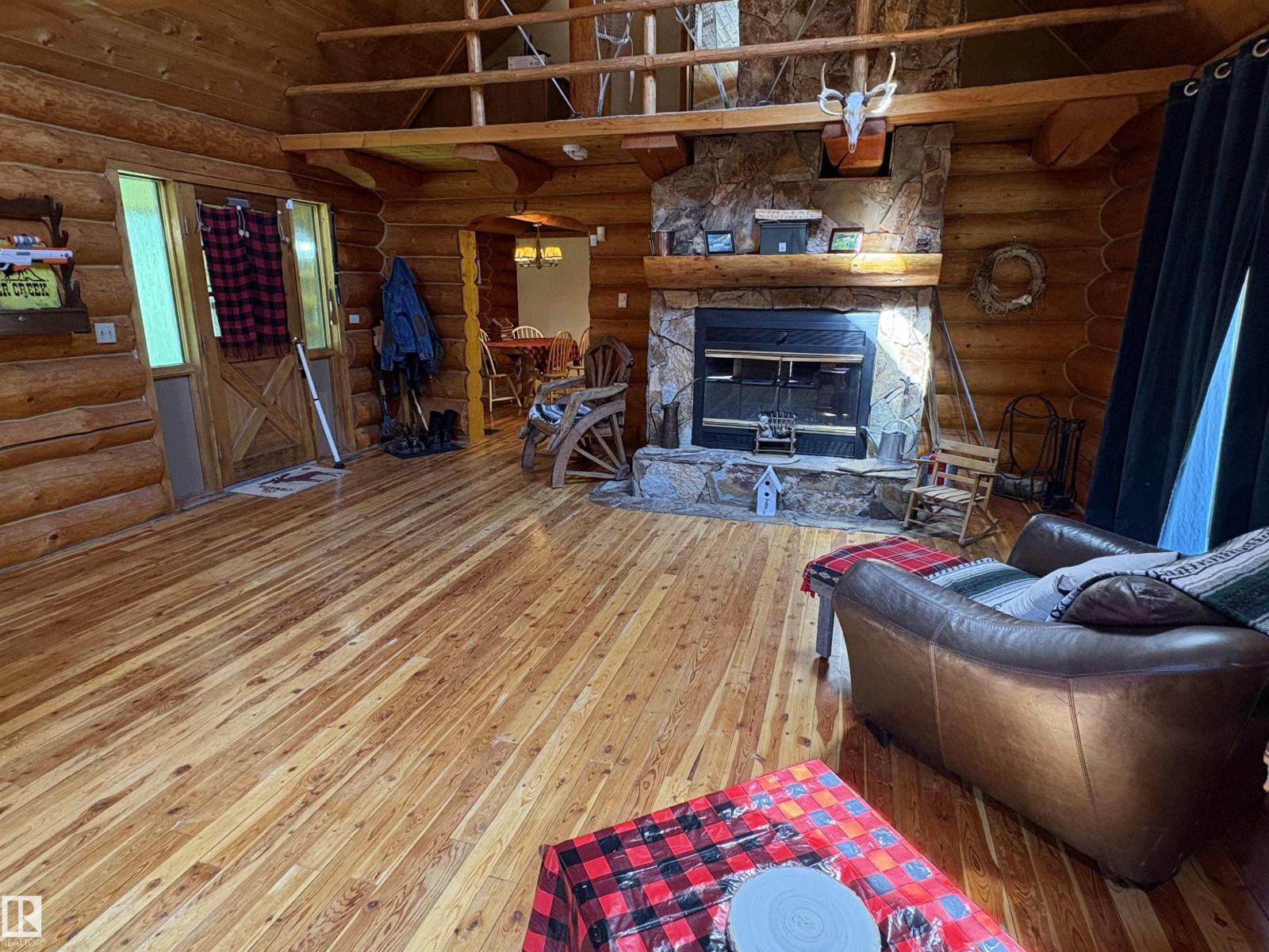 110 50434 Rge Rd 232 - 5