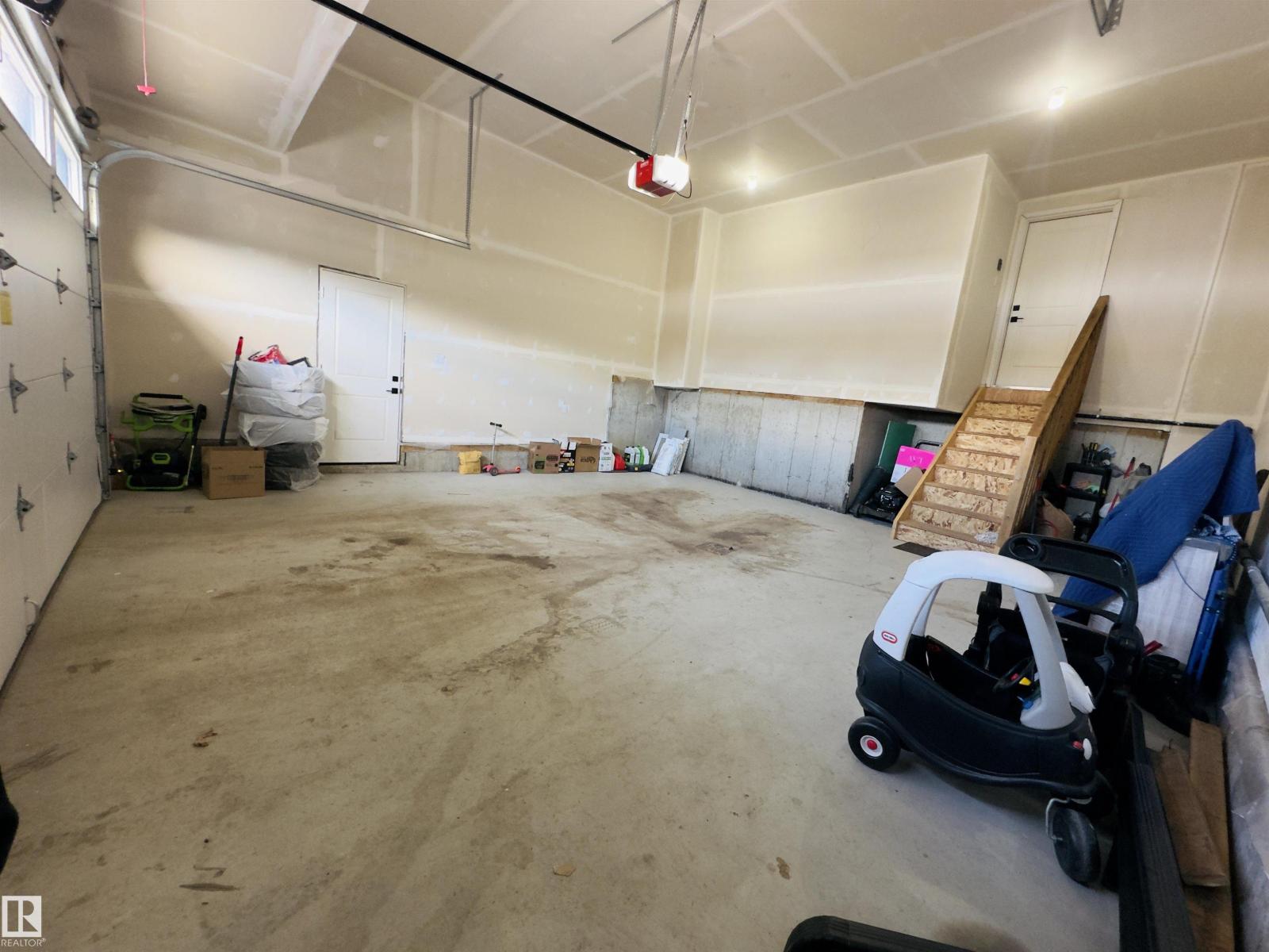 17315 68 ST NW - 42