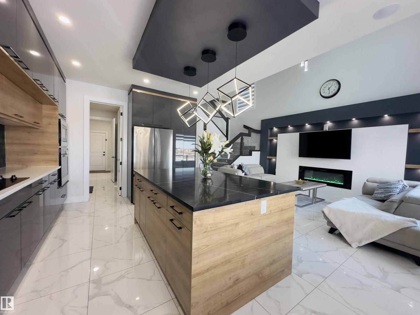 17315 68 ST NW - 25