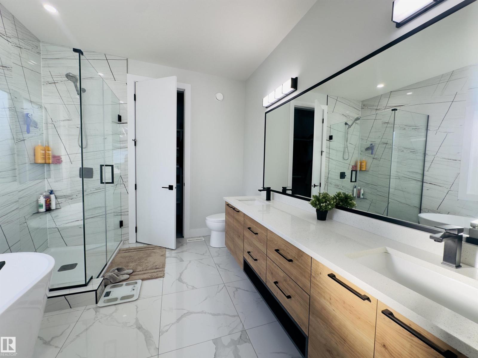 17315 68 ST NW - 51