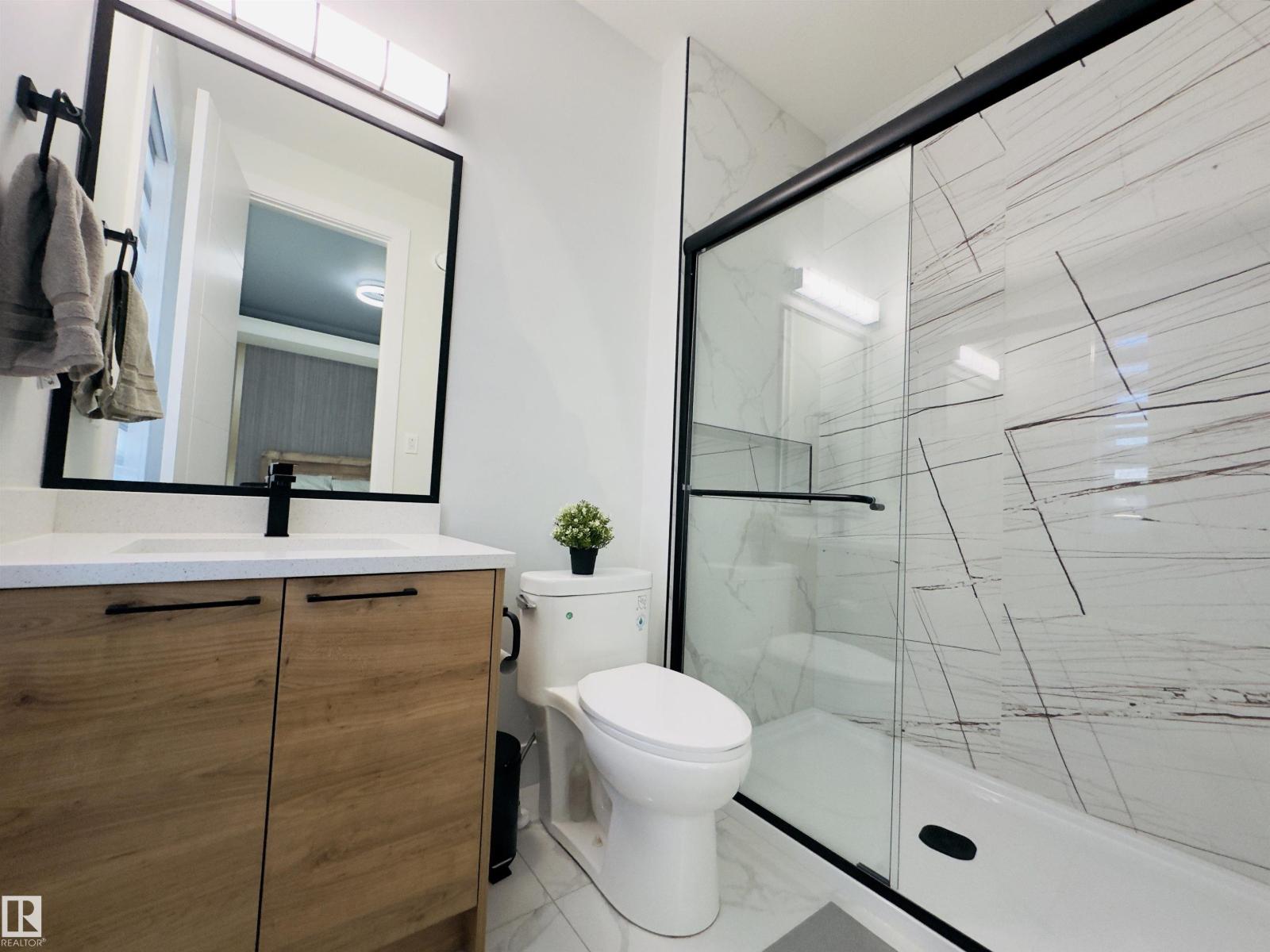 17315 68 ST NW - 54