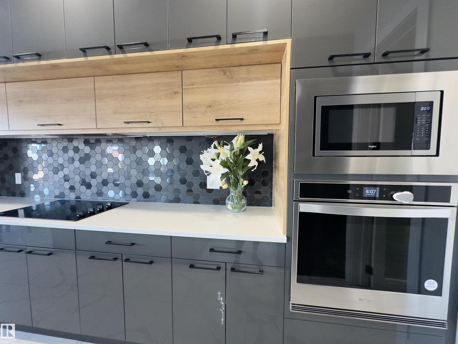 17315 68 ST NW - 31