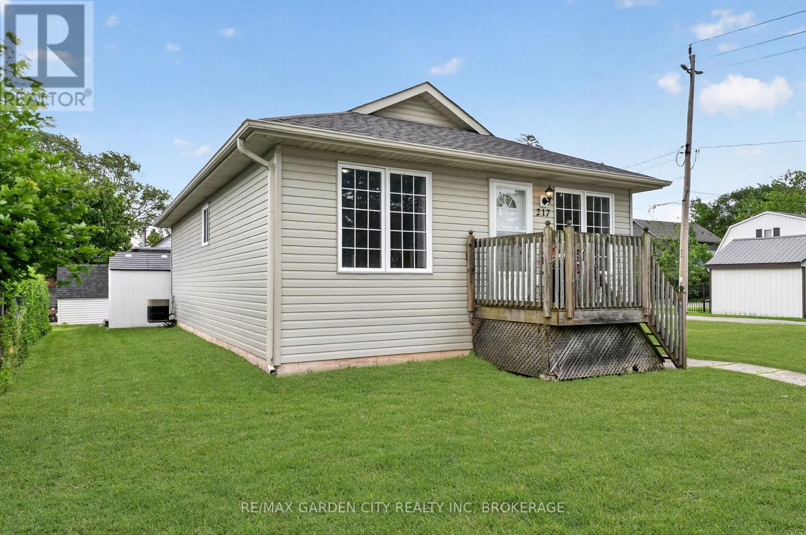 217 PINE STREET - 2