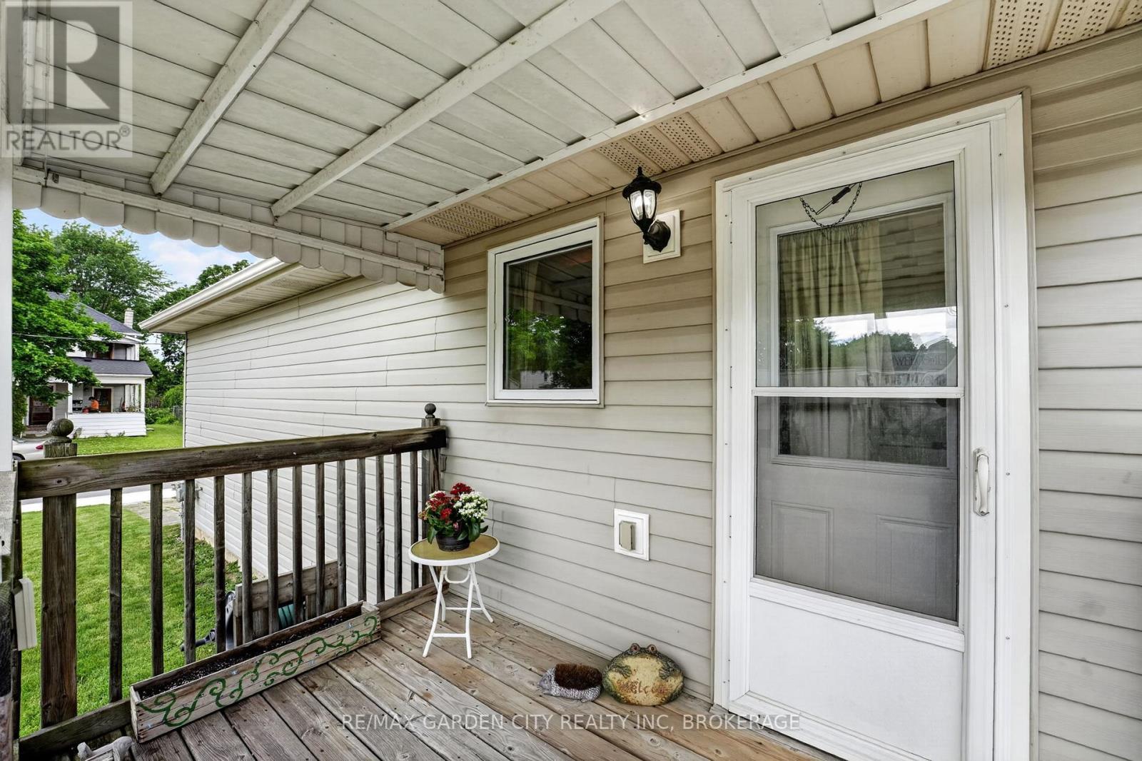 217 PINE STREET - 38