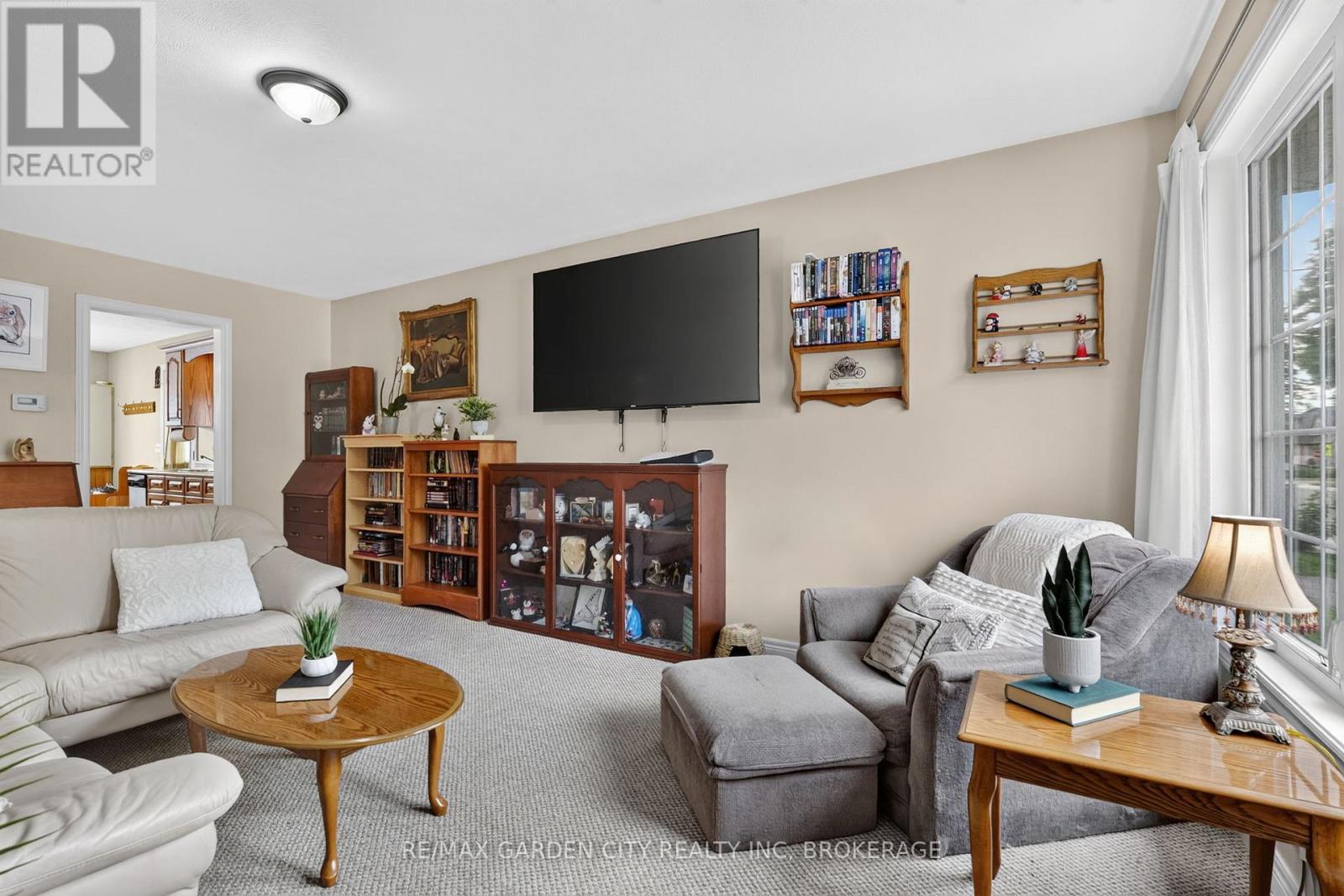 217 PINE STREET - 5