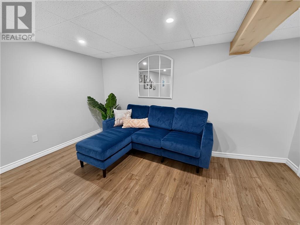 111 McNevin Street - 38