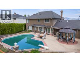  3016 Lakeview Cove Road, West Kelowna