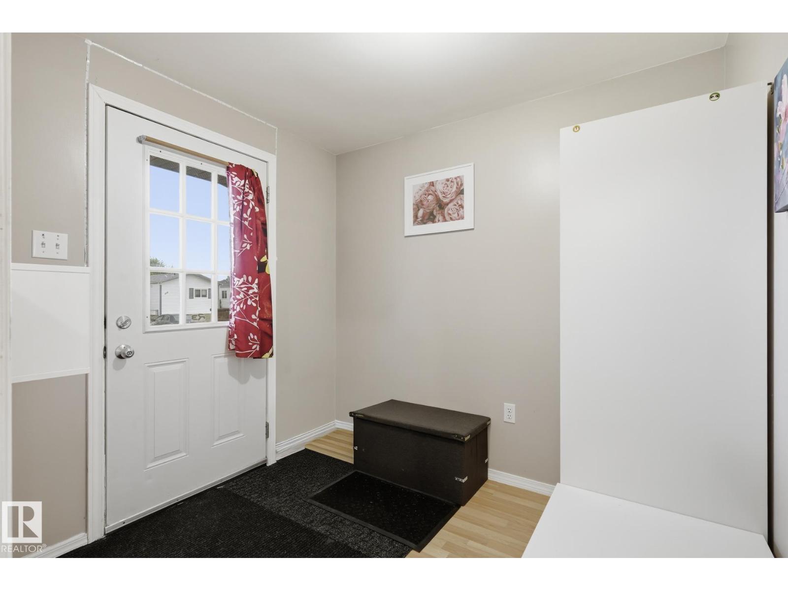 120 SPRINGFIELD CR - photo 4