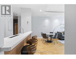 802 - 8 Wellesley Street E, Toronto, ON M4Y3B2 Photo 14