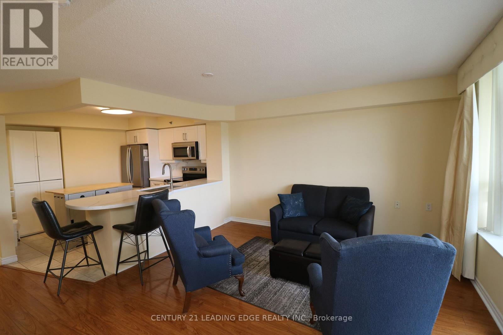 #305 4640 KIMBERMOUNT AVENUE - 12