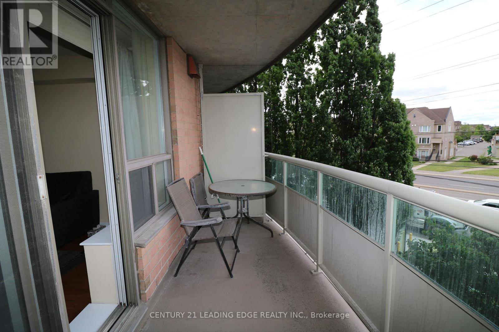 #305 4640 KIMBERMOUNT AVENUE - 16
