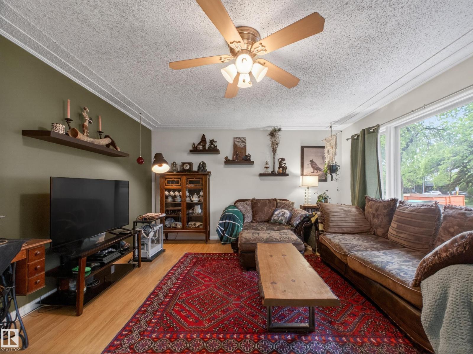 10809 150 ST NW - 12