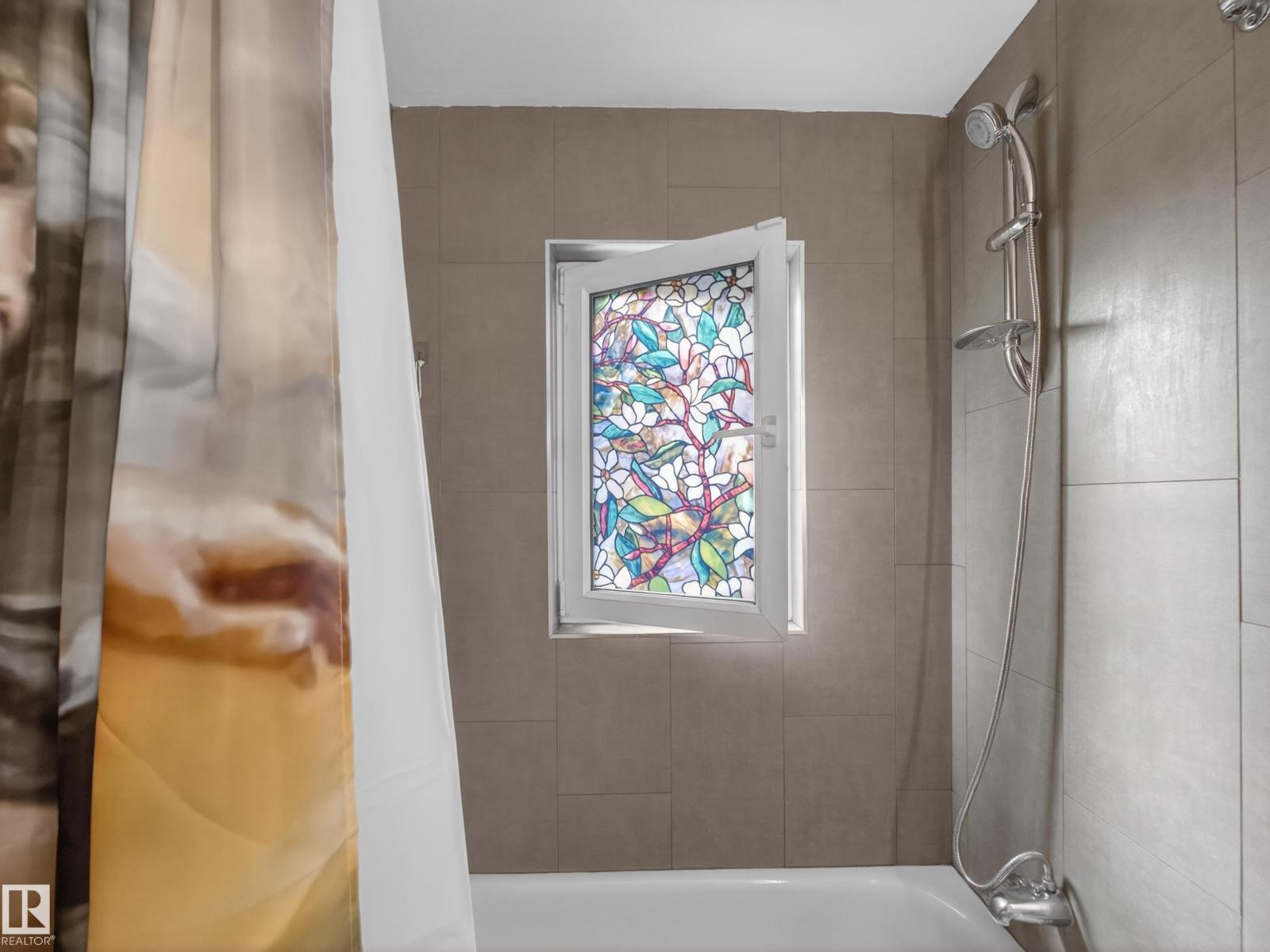 10809 150 ST NW - 19