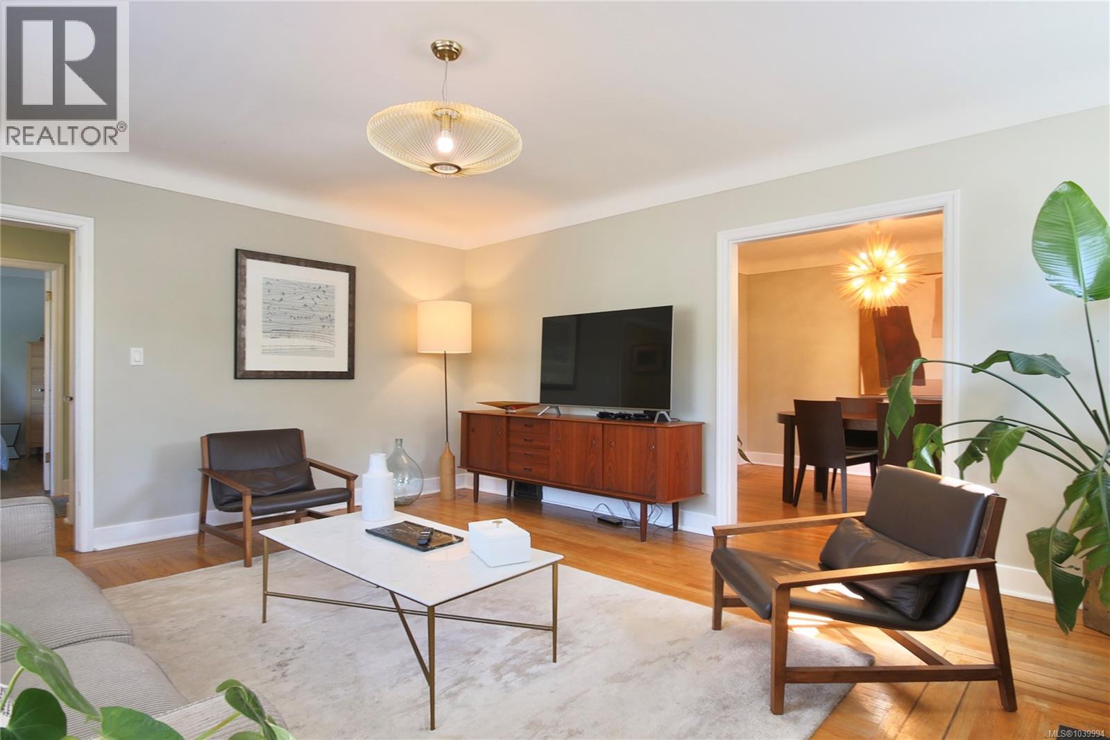 2331 Pacific Ave, Oak Bay
