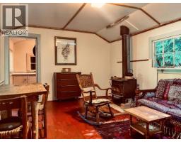 2520 Jenkinson Road, Powell River, BC V8A0N2 Photo 8