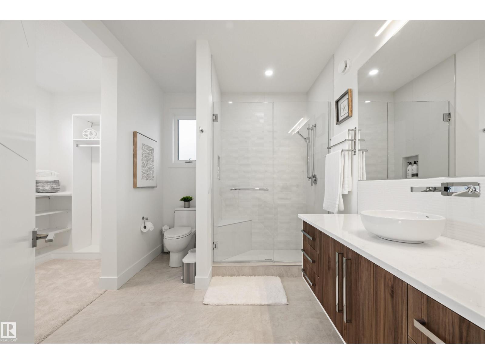 #190 52327 RGE ROAD 233 - 51