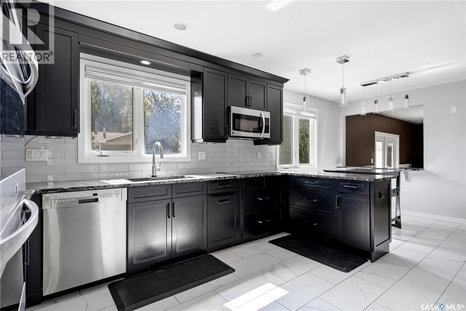 63 METCALFE ROAD - 11
