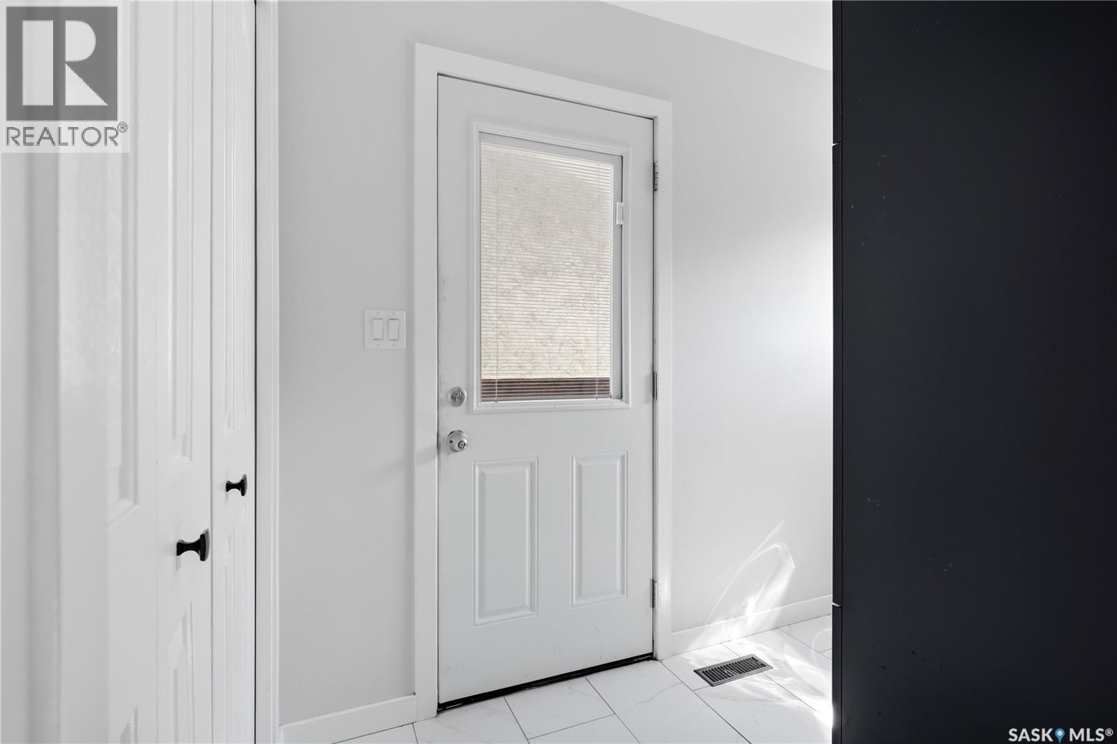 63 METCALFE ROAD - 22