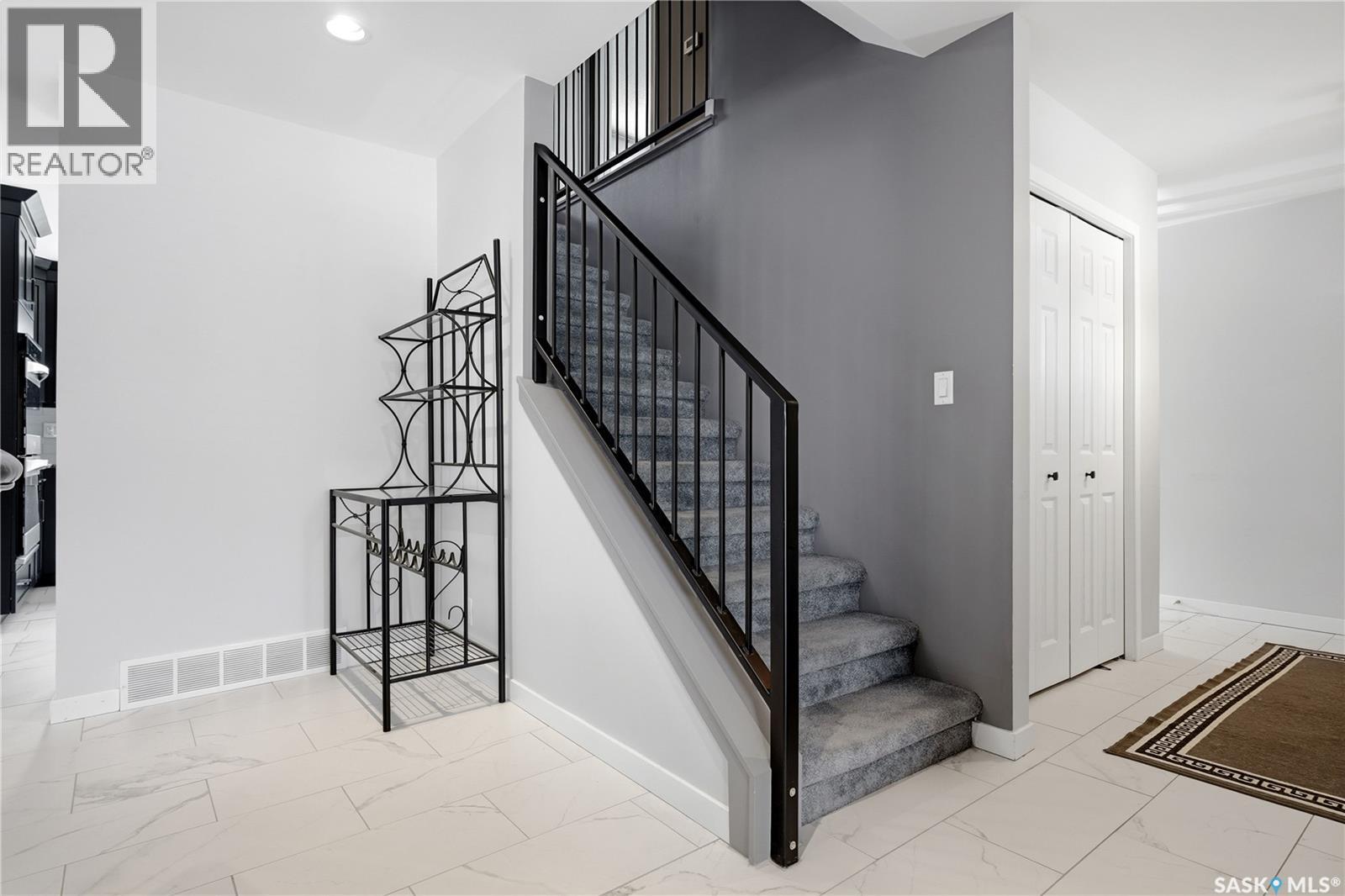63 METCALFE ROAD - 23