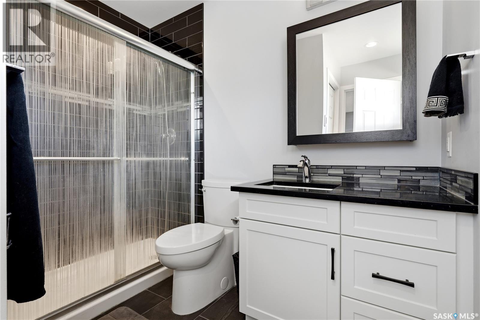 63 METCALFE ROAD - 27