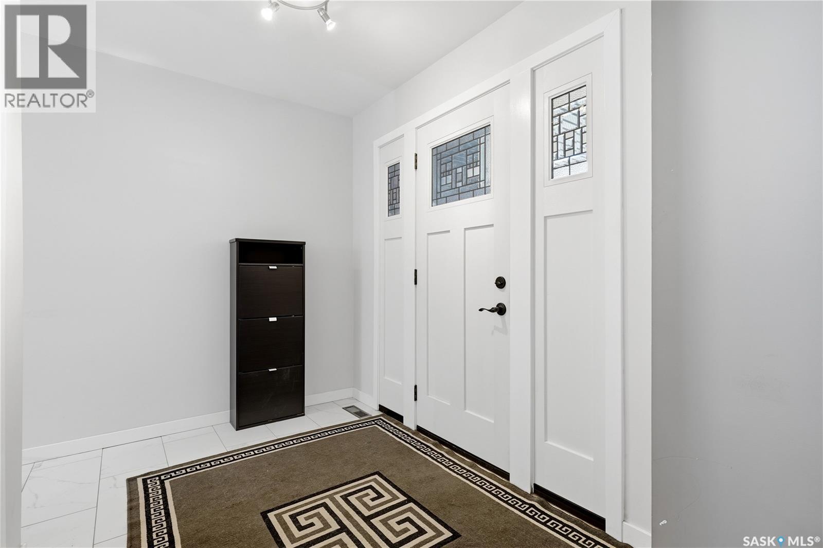 63 METCALFE ROAD - 3