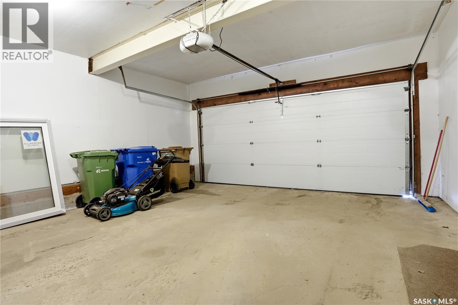 63 METCALFE ROAD - 41
