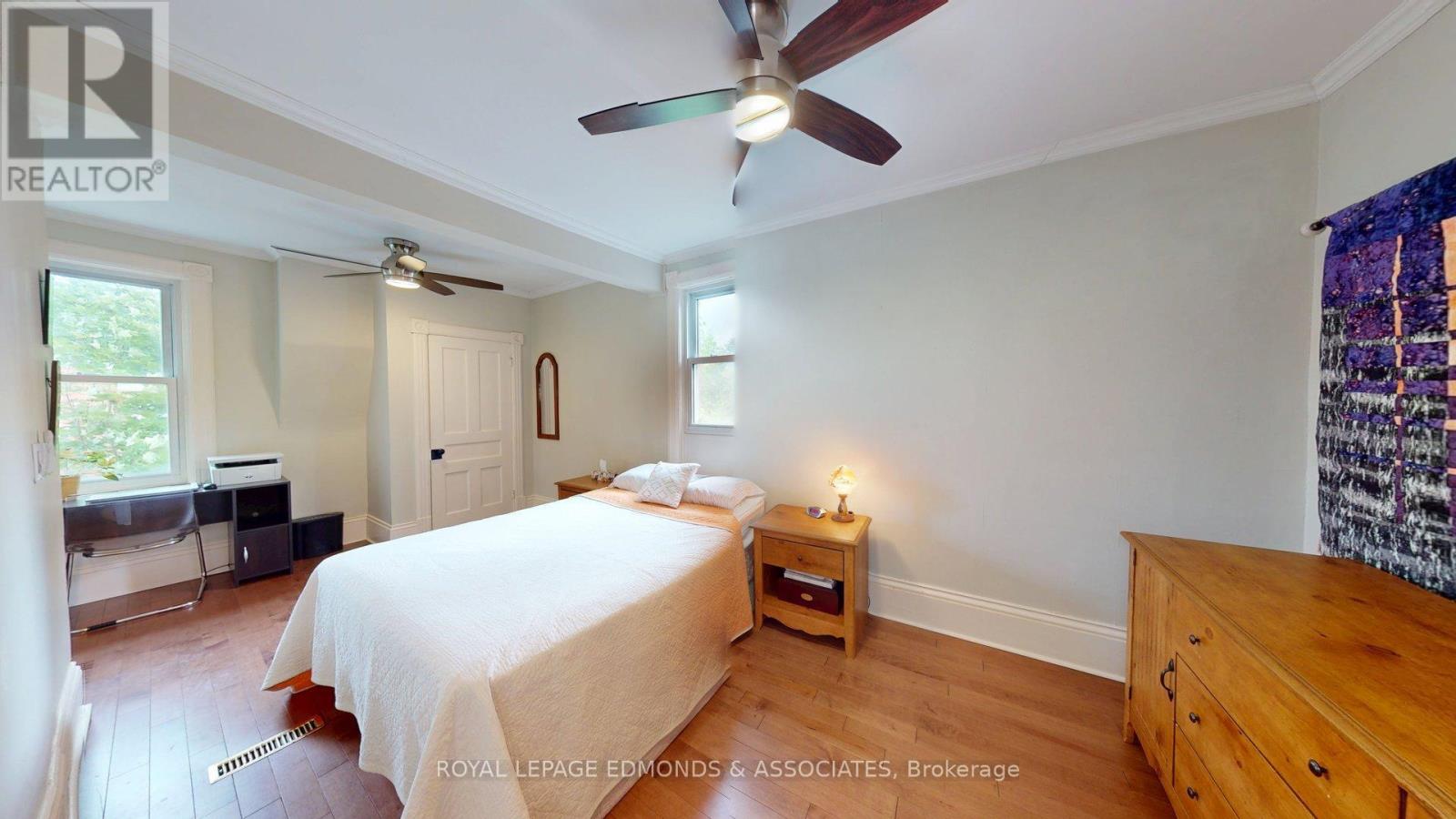 375 CENTRE STREET - 28