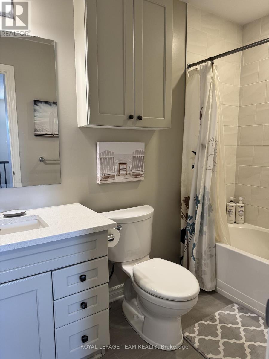 3 Bed, 4 Bath House for Rent in Ottawa – 1162 BECKETT CRESCENT, Ottawa – MLS# X13471734 - Image 12