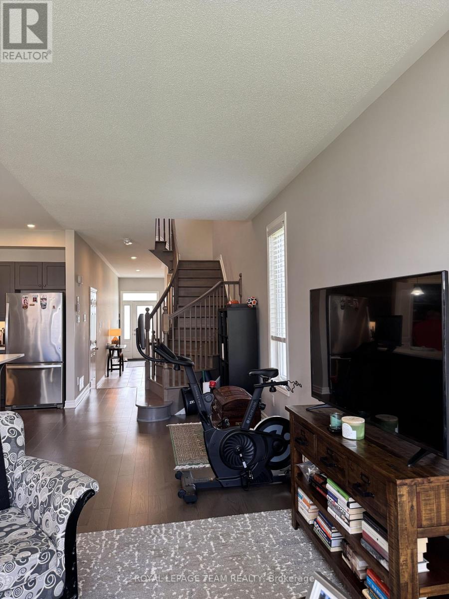 3 Bed, 4 Bath House for Rent in Ottawa – 1162 BECKETT CRESCENT, Ottawa – MLS# X13471734 - Image 7