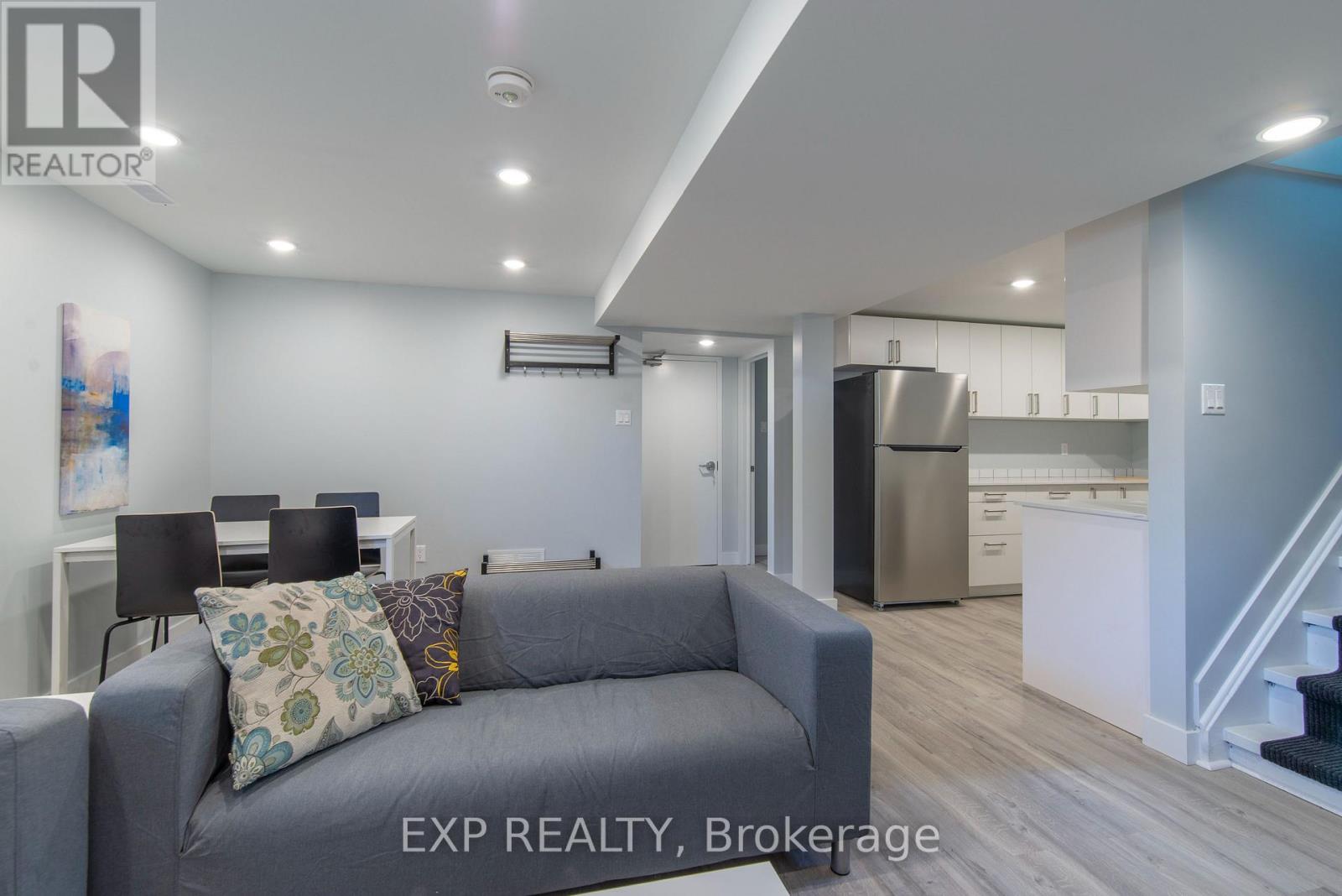 4 Bed, 1 Bath House for Rent in Ottawa – 1057 FALAISE ROAD, Ottawa – MLS# X13471742 - Image 3