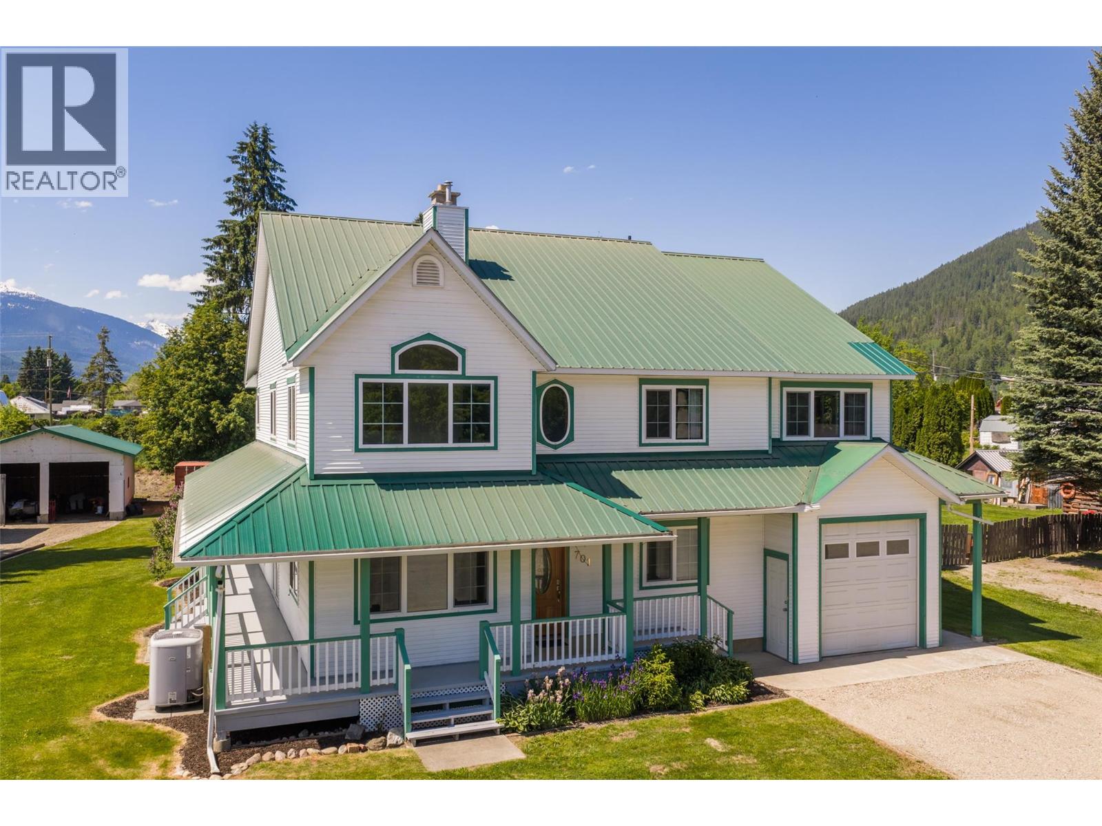 701 Edward Street - 5