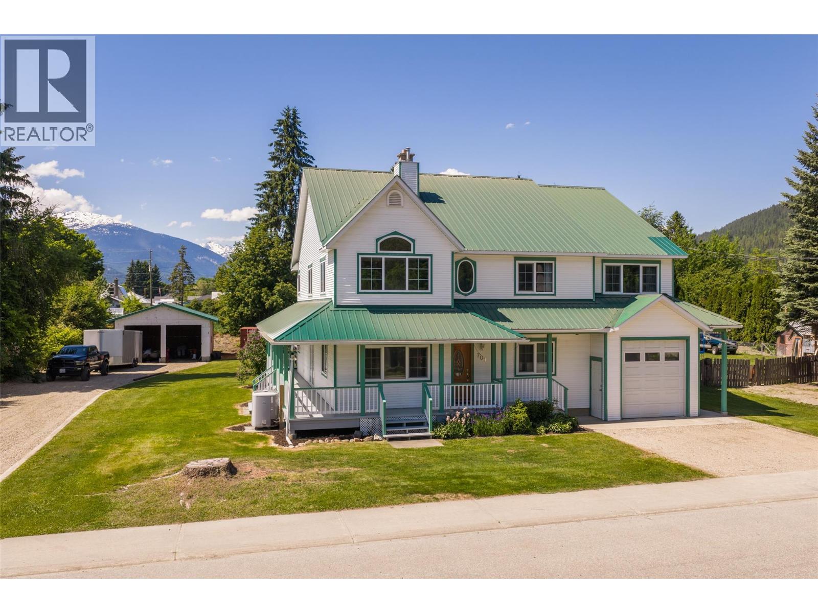 701 Edward Street - 1