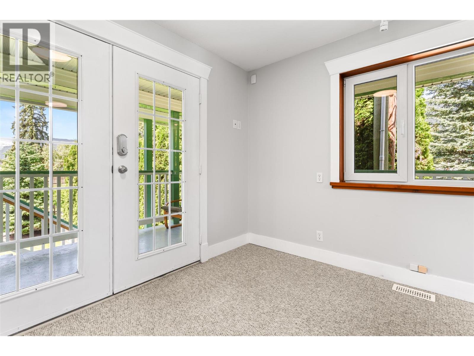 701 Edward Street - 39