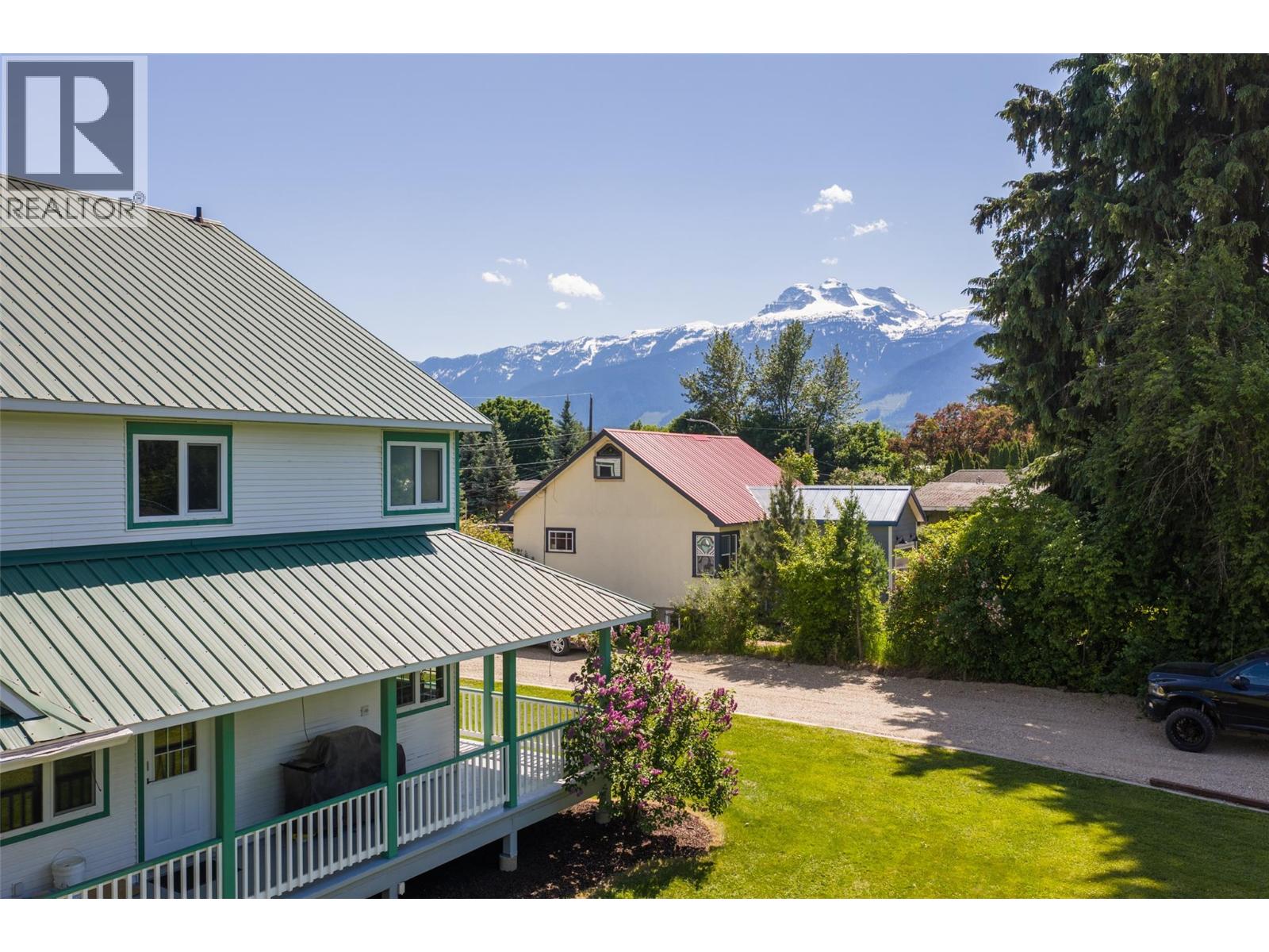701 Edward Street - 60