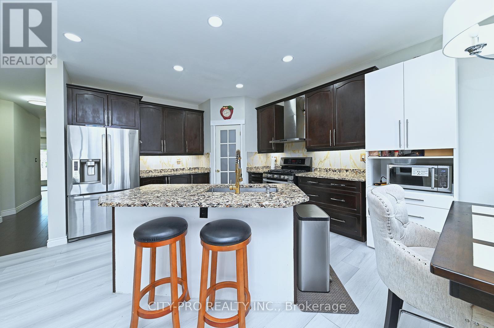 1178 SALMERS DRIVE - 16