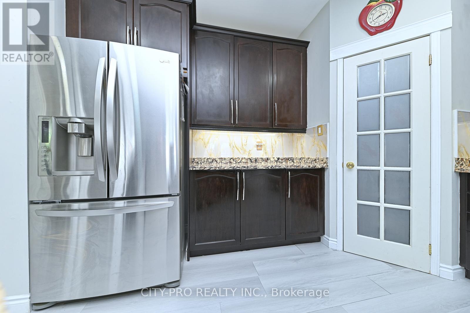 1178 SALMERS DRIVE - 20