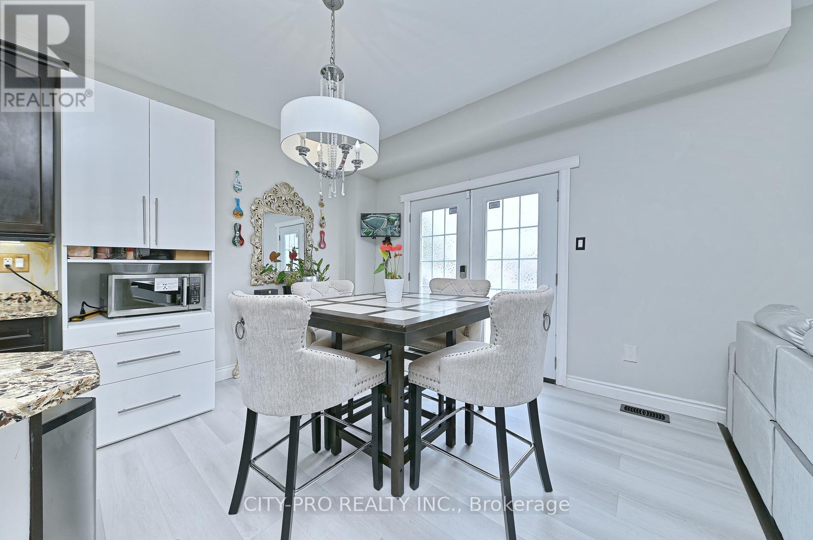 1178 SALMERS DRIVE - 22
