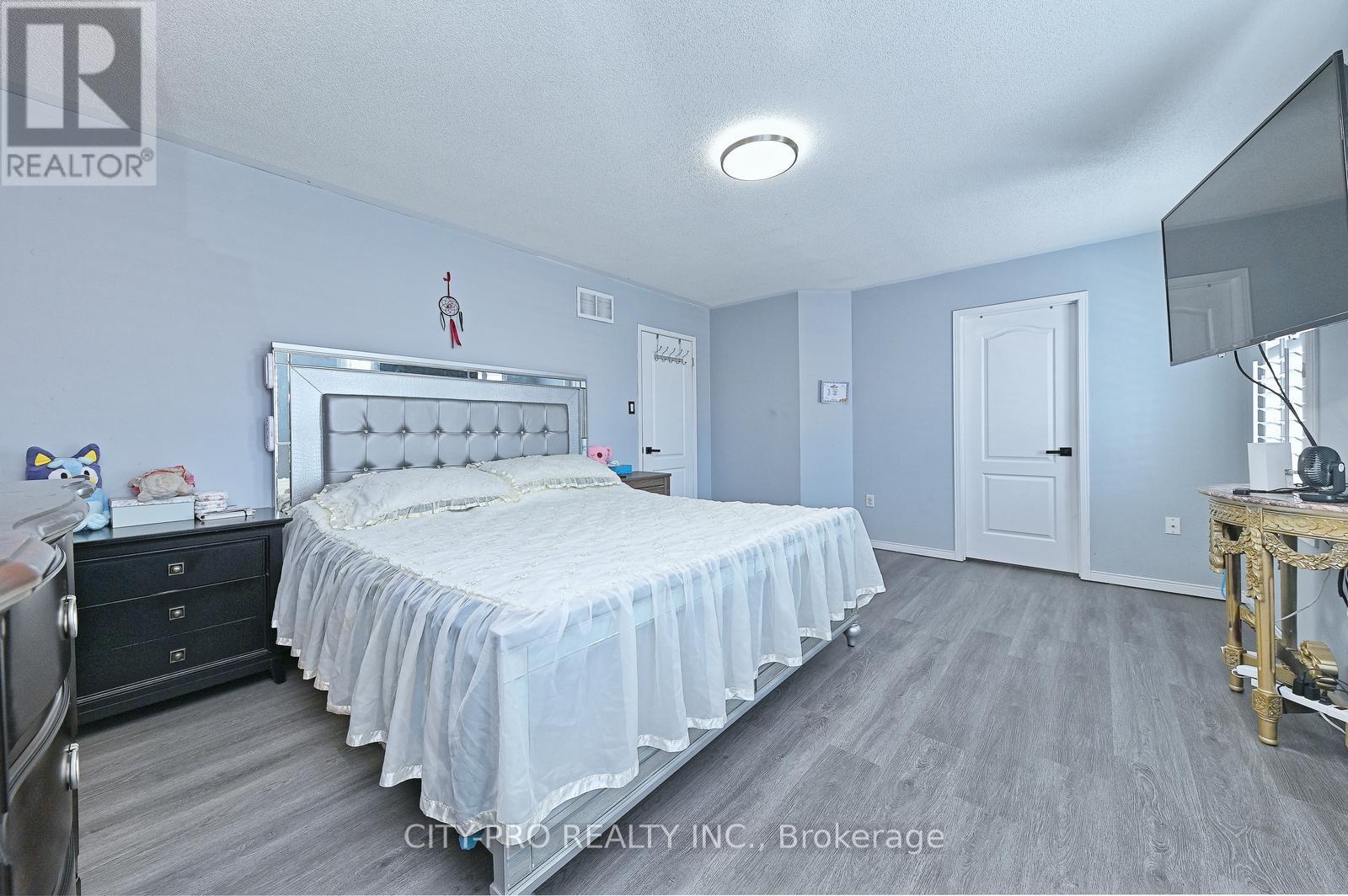 1178 SALMERS DRIVE - 26
