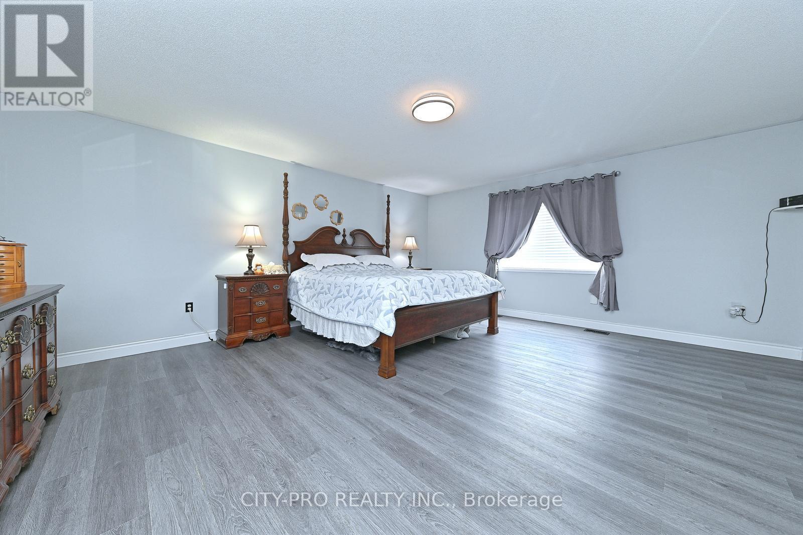 1178 SALMERS DRIVE - 29