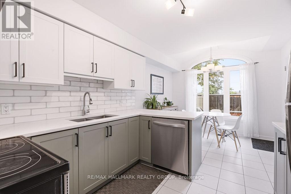 3 Bed, 3 Bath House for Rent in Ottawa – 1542 TONILEE DRIVE, Ottawa – MLS# X13471760 - Image 15