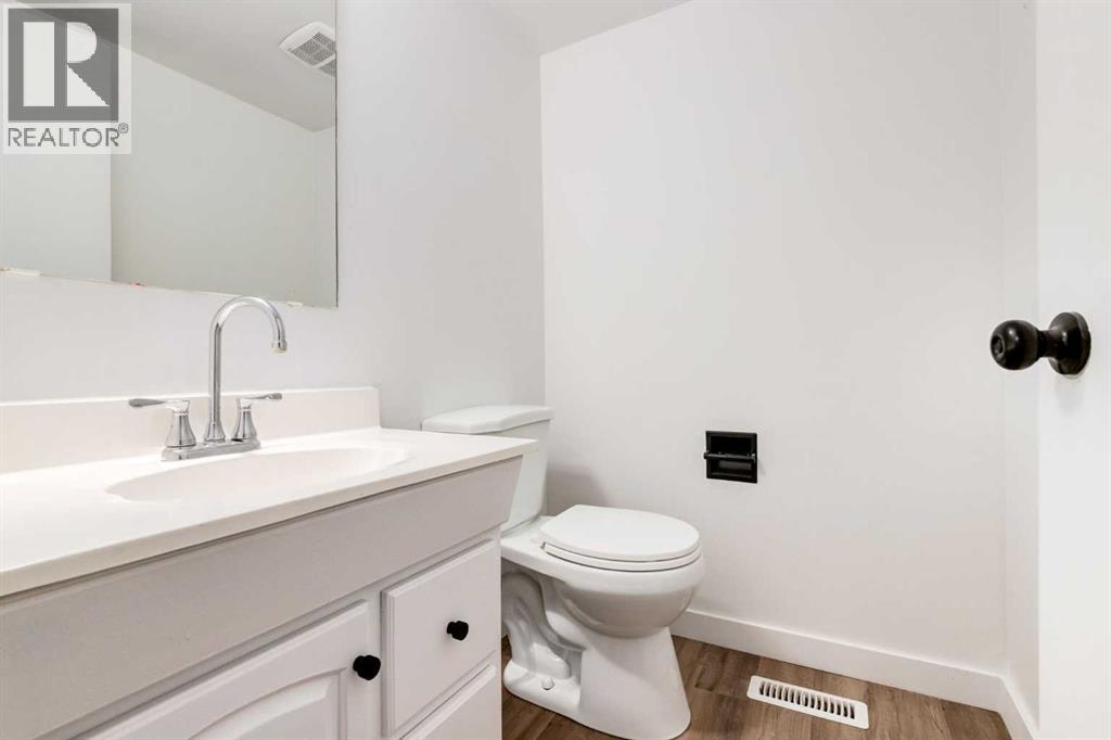 #303 9803 24 Street SW - 17