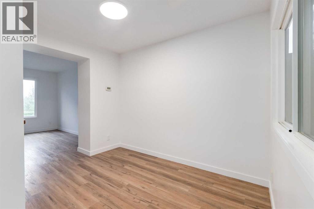 #303 9803 24 Street SW - 14