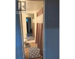 Bsmt - 49 Longford Drive, Newmarket, ON L3Y2Y6 Photo 9