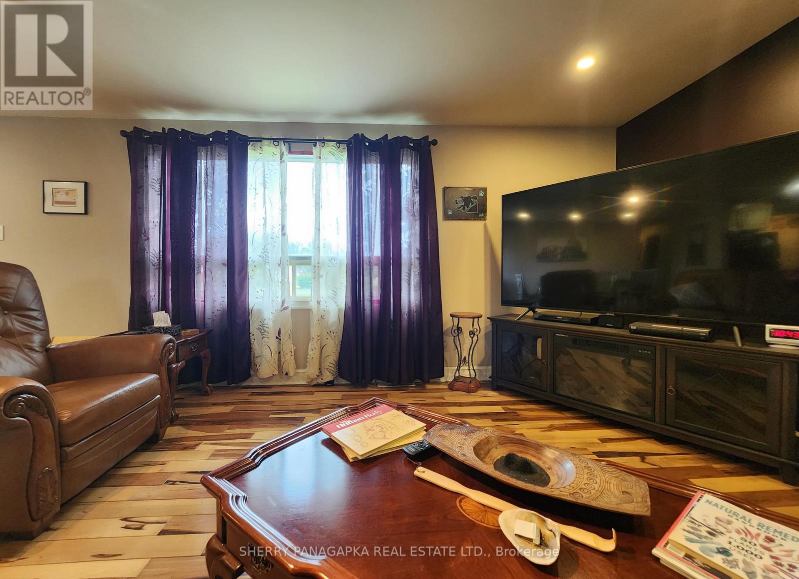 68 FOURTH AVENUE - 14