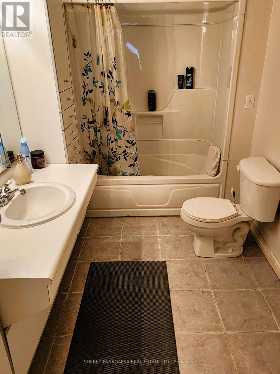68 FOURTH AVENUE - 25