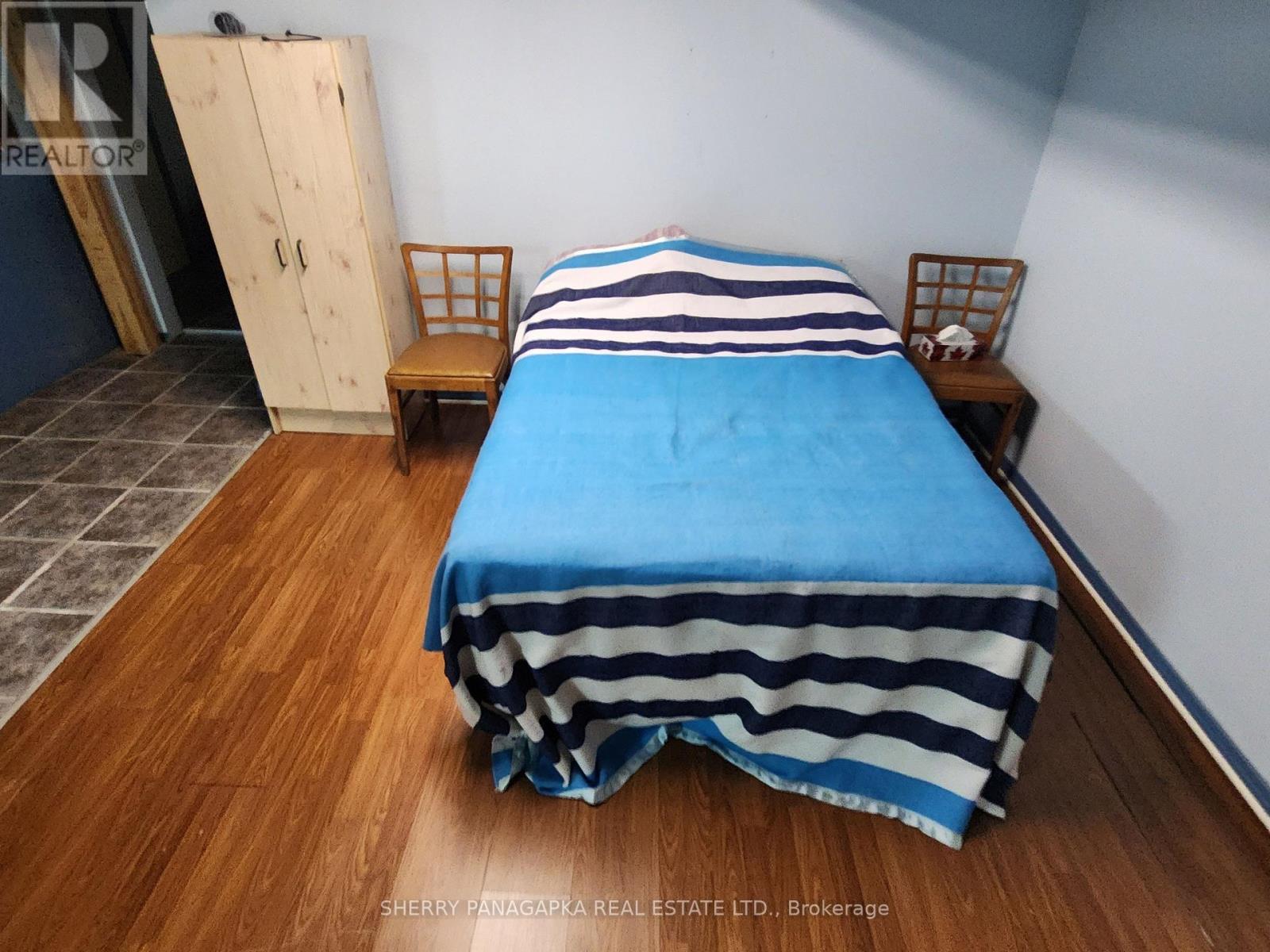 68 FOURTH AVENUE - 29